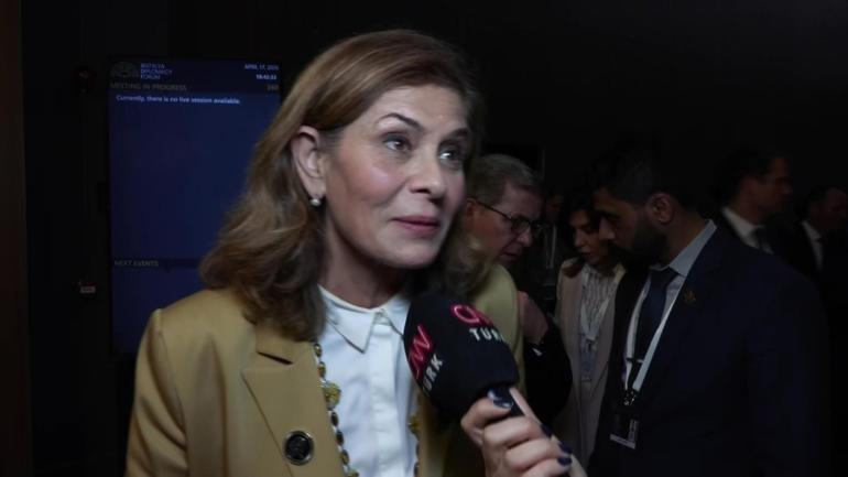 Suriye’nin tek kadın bakanı Kabawat CNN TÜRKe konuştu: Kadınlar daha çok siyasette olacak