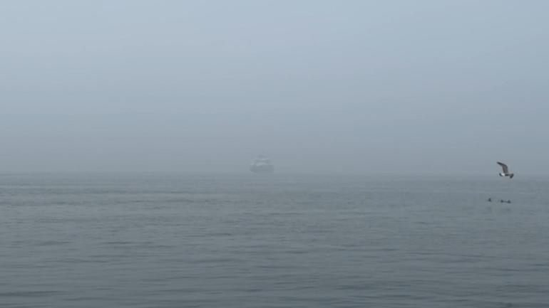  Gemi trafiği askıya alındı