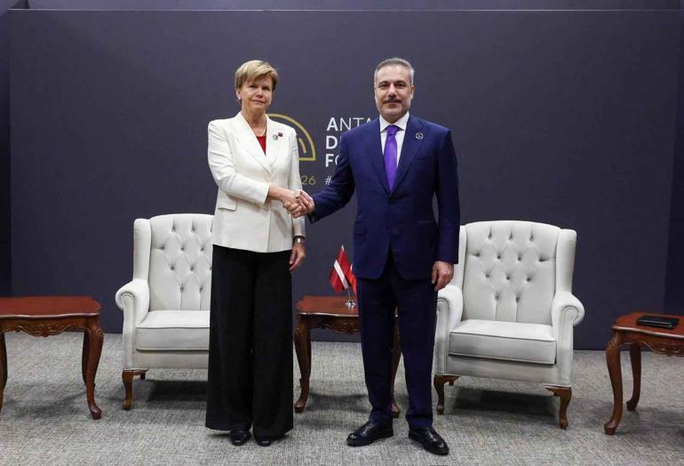 Dışişleri Bakanı Hakan Fidan, Letonyalı mevkidaşı Braze ile görüştü