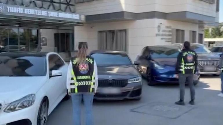 AVM otoparkında drift yaptılar, 700 bin lira cezaya çarptırıldılar
