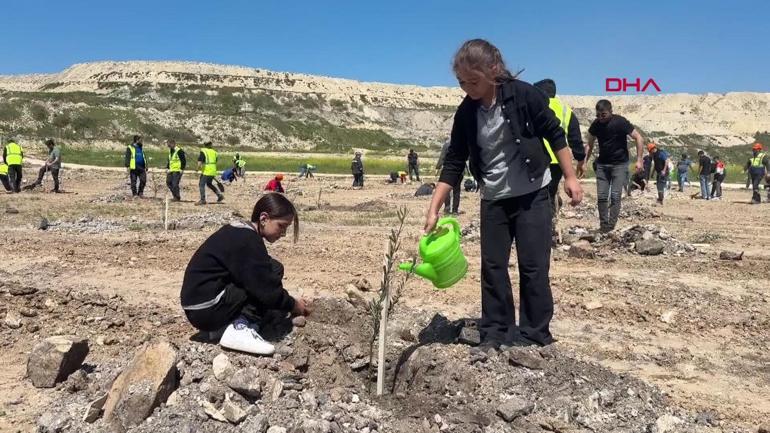 Milas’ta 4 bin fidan toprakla buluştu