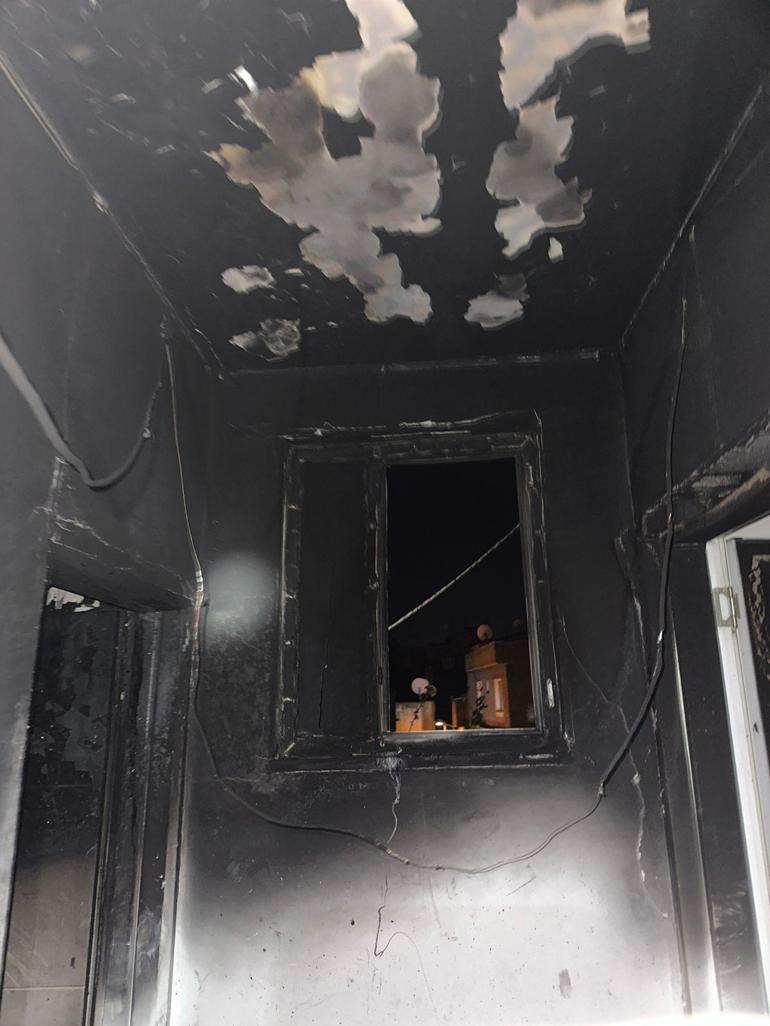 Diyarbakırda otel yangınında mahsur kalan 3 kişi kurtarıldı