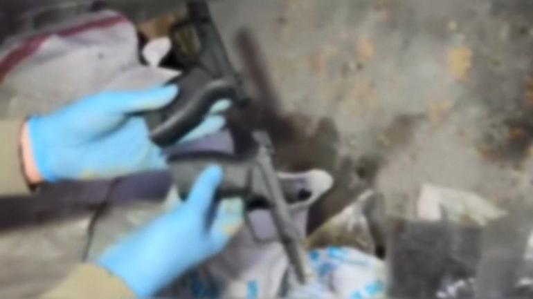  İstanbulda rekor sayıda silah parçası ele geçirildi