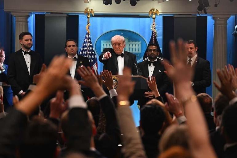 Beyaz Sarayda silah sesleri ABD Başkanı Trump: Silahlı saldırgan yakalandı