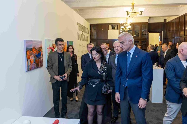 KÜME, Karaköy Palas’ta Mümkün temasıyla ArtıKÜME 2025 ve ODAK sergilerini tanıttı