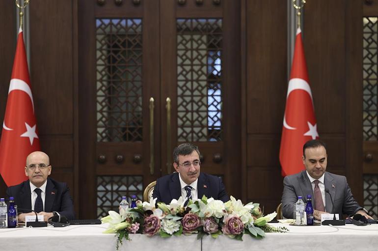  Hedef Türkiyeyi finans ve ticaret merkezi yapmak