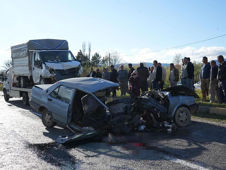  Otomobil ikiye bölündü