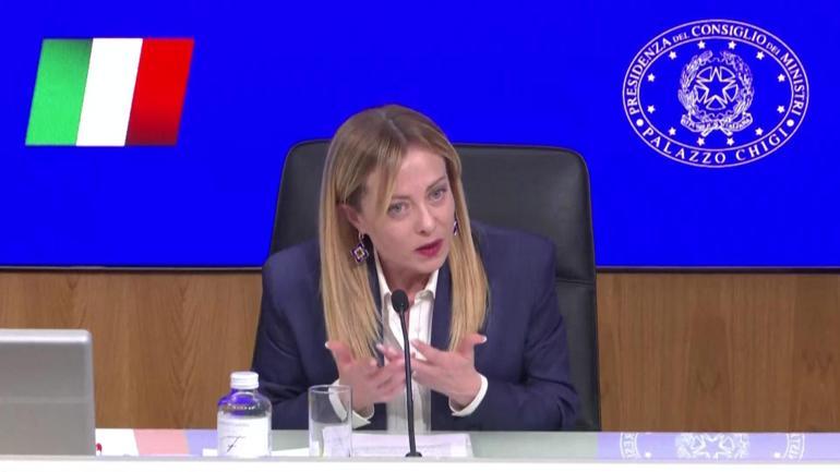 İsveç’ten uçak yakıtı uyarısı: ŞİMDİLİK PETROL SORUNU YOK AMA...