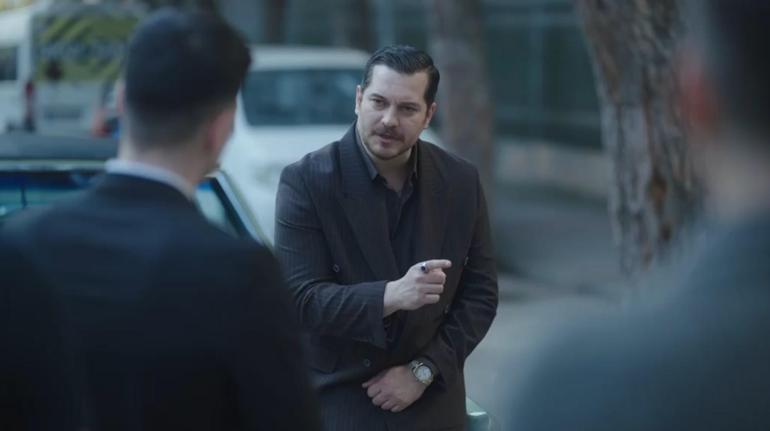 Eşref gençlere hayat dersi verdi Kalem tutacaksınız