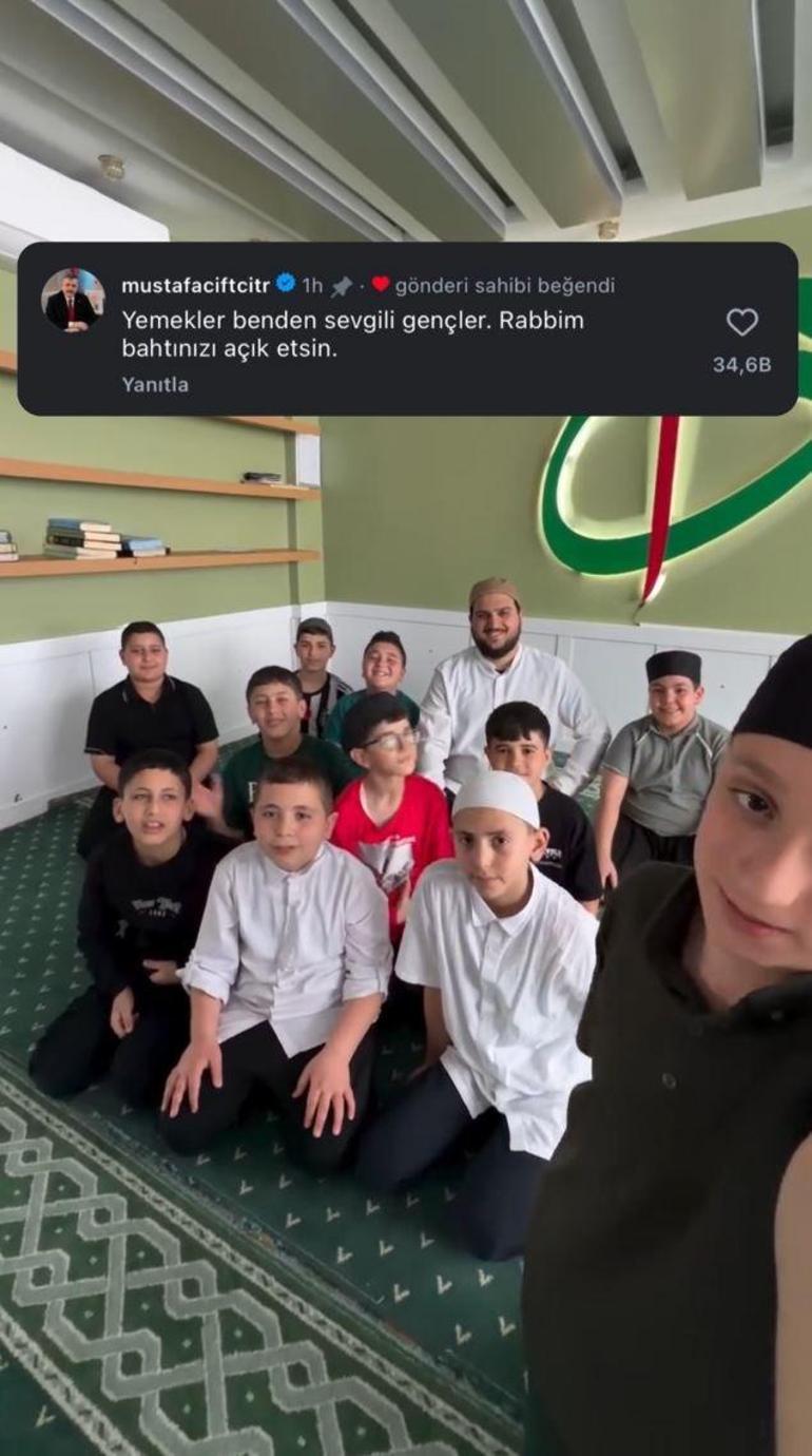 Bakan Çiftçiden hafız adaylarına yemek jesti