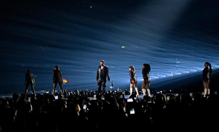 Eurovisionda İsrail protestosu: Noam Bettan sahnede yuhalandı