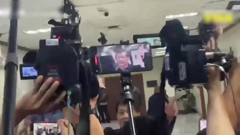 Senato binasında silah sesleri