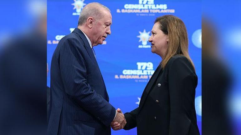 AK Parti’nin CHP’den transferlerinin dört hedefi Ahmet Hakan yazdı