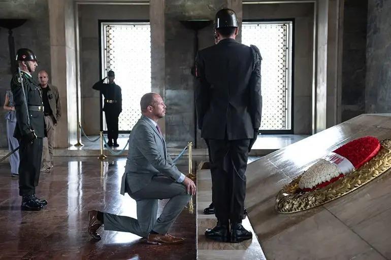 Anıtkabirde diz çökmüştü: Belçikalı bakan ‘yine yaparım’ dedi “Dünyanın Atatürk gibi insanlara ihtiyacı var”