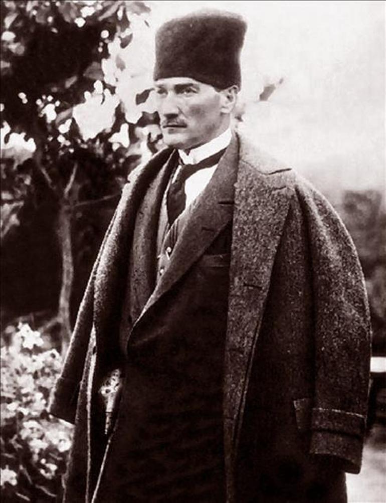 Anıtkabirde diz çökmüştü: Belçikalı bakan ‘yine yaparım’ dedi “Dünyanın Atatürk gibi insanlara ihtiyacı var”