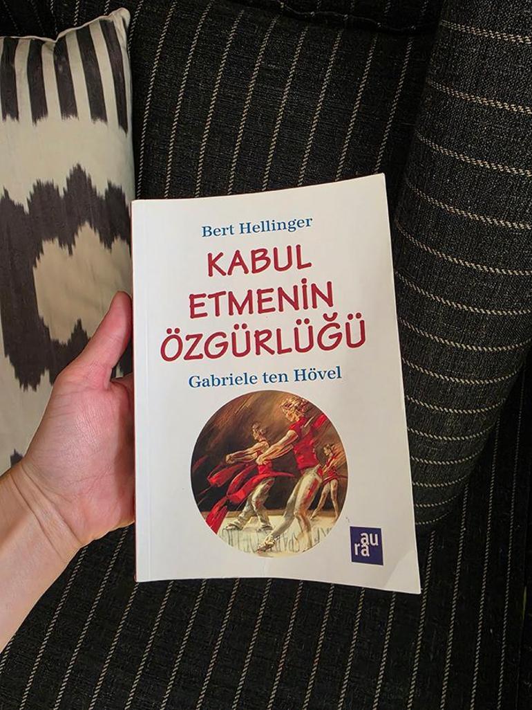 Hellinger & Hövelden: Kabul Etmenin Özgürlüğü