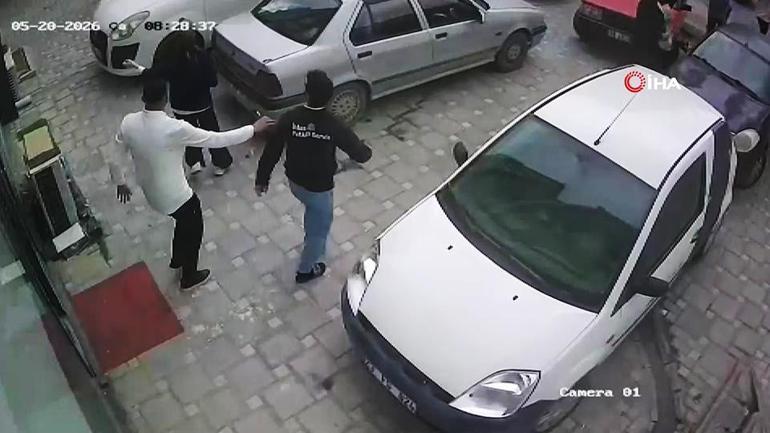 SON DAKİKA Malatyadaki 5,6lık deprem anları kamerada