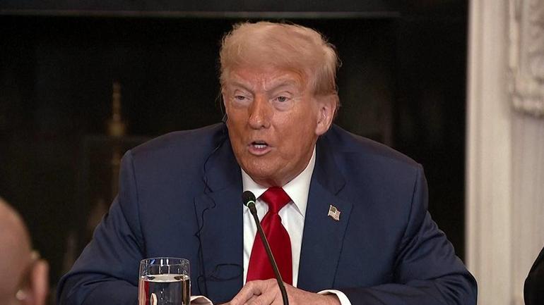Ünlü yönetmen Almodovar Cannesda sert çıktı: Netanyahu, Trump ve Putin canavar