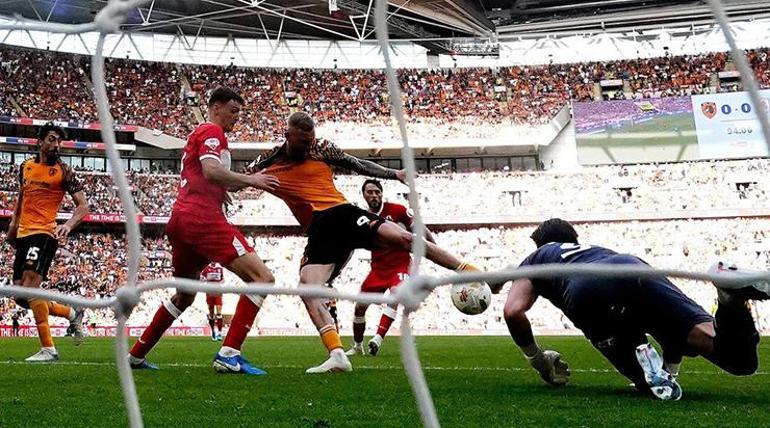 SON DAKİKA | Hull City, Premier Lig’de Acun Ilıcalı’dan tarihi başarı