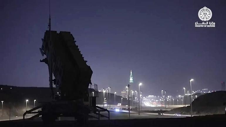 Suudi Arabistanda hac teyakkuzu: Hava savunma sistemleri devreye sokuldu