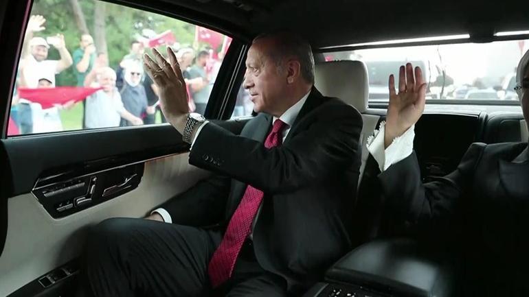 Liderlerin bayram programı ne