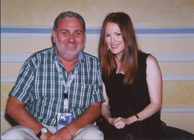 CANNES FİLM FESTİVALİ’NE JULIANNE MOORE DAMGASINI VURDU