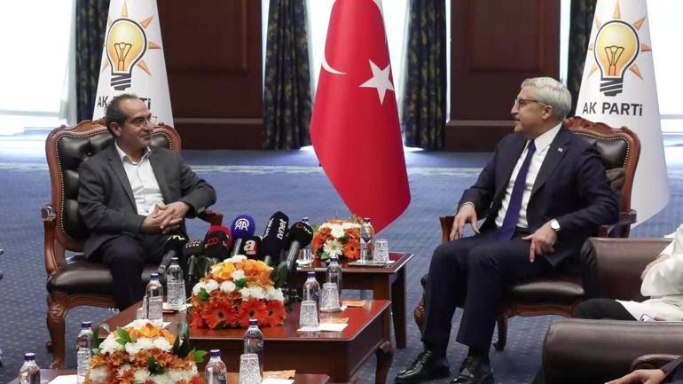 Siyasette bayram trafiği: AK Parti ve CHP bayramlaştı
