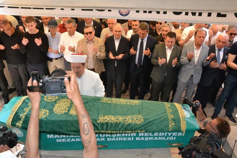 Özgür Özel, amcasının cenazesine katıldı