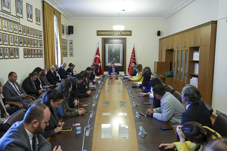  Yeni parti kuracak mı