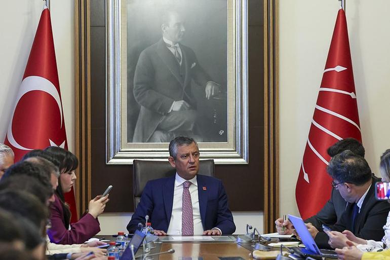  Yeni parti kuracak mı