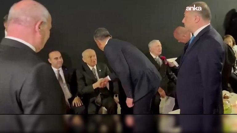 Butlan sonrası ilk görüşme: Uzun süre sohbet ettiler