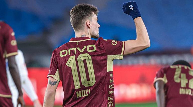Trabzonspor, Ernest Muçi ile sözleşme imzaladı