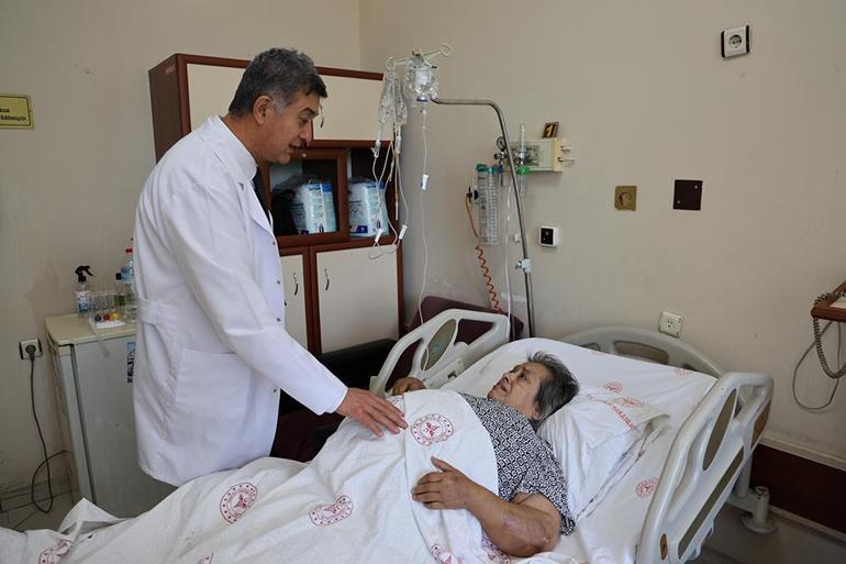 Hastanın karnından çıkarıldı: Tam 40 kilogram
