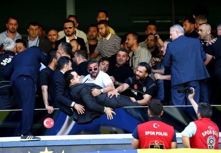 8 yıldır nerede Aziz Yıldırım tezahüratı sonrası ortalık karıştı