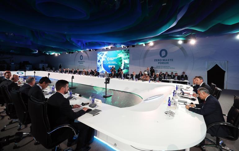 20 milyar dolarlık 2030 hedefi: Alparslan Bayraktardan net mesajlar