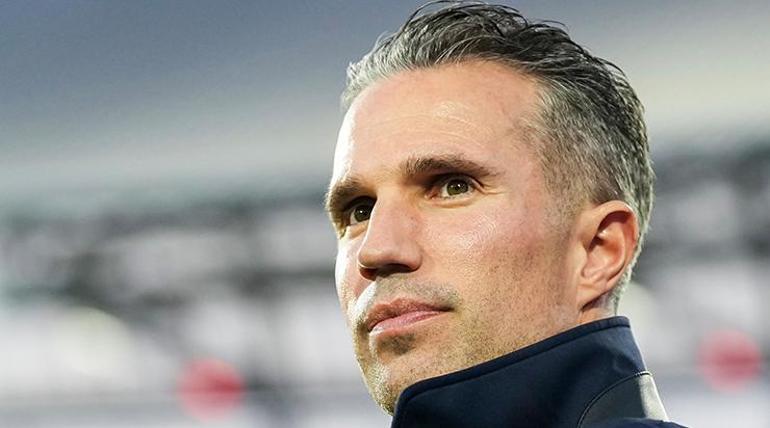 Feyenoord’da Robin van Persie dönemi sona erdi