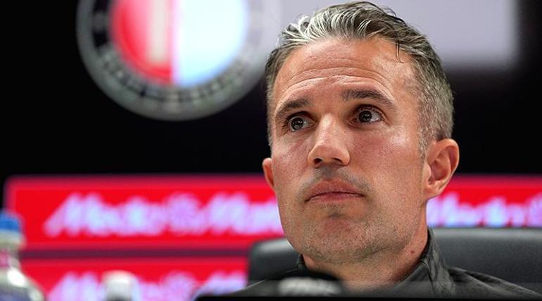 Feyenoord’da Robin van Persie dönemi sona erdi