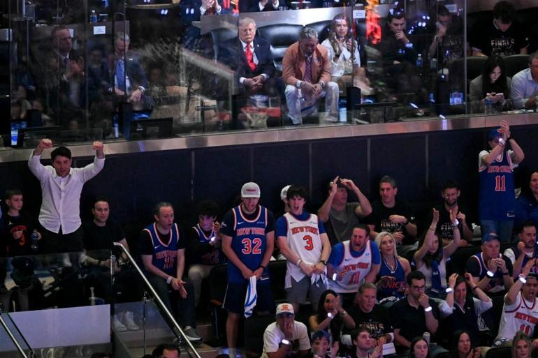 NBA final maçında Trumpa şok Uzun süre yuhalandı...