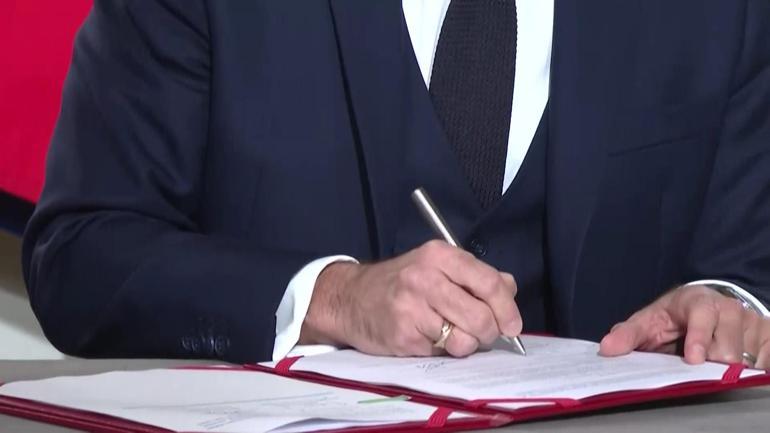 Güney Kıbrıs-Fransanın Doğu Akdenizde dikkat çeken imzası: NELERİ DEĞİŞTİRECEK
