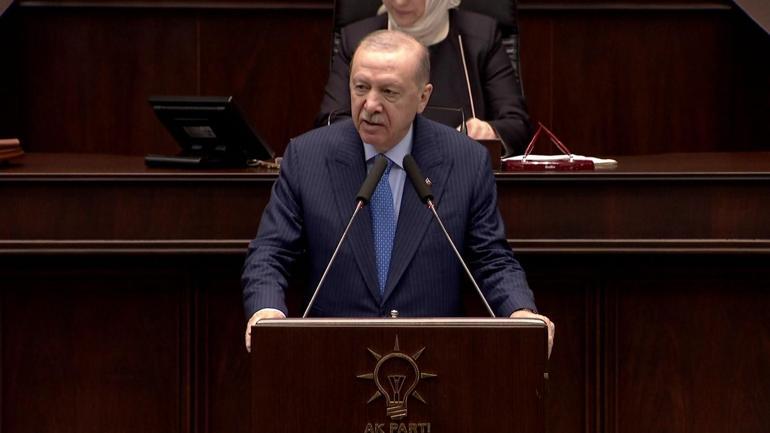 SON DAKİKA Cumhurbaşkanı Erdoğandan CHPye eleştiri: Bu kafayla giderseniz milletten daha çok tokat yersiniz