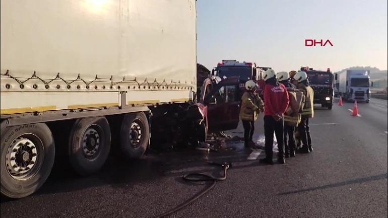 Kuzey Marmara Otoyolunda feci kaza: 1i 2 aylık bebek, 3 ölü