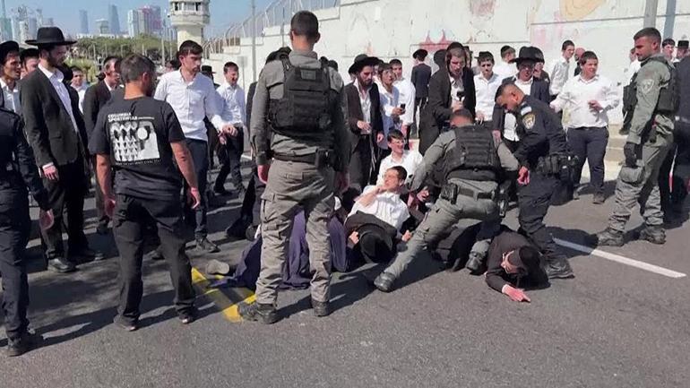 İsrailde orduya katılmayı reddeden Haredilere sert müdahale