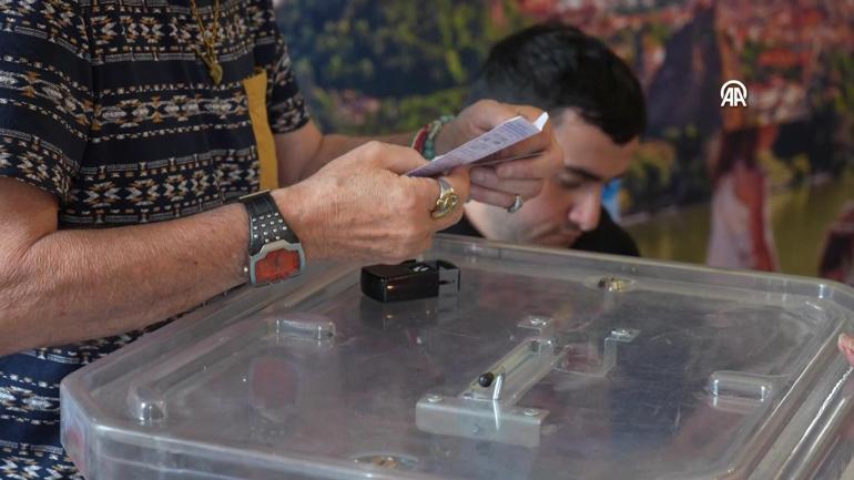 Fransa neden seçim alarmına geçti