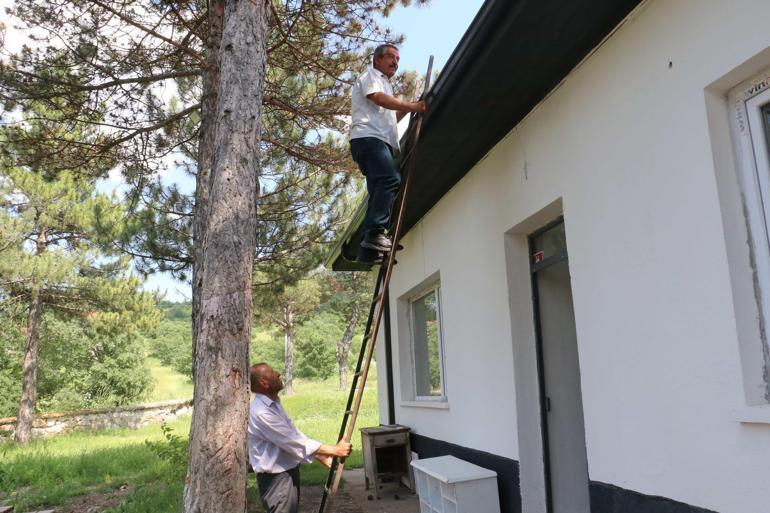 Bu mahallede telefon çekmiyor 112yi aramak için başka köye gidiyorlar