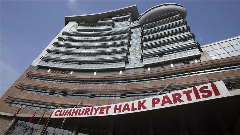 Özgür Özel için yeni parti iddiaları: CHPde grup toplantılarının olmaması ne anlama geliyor