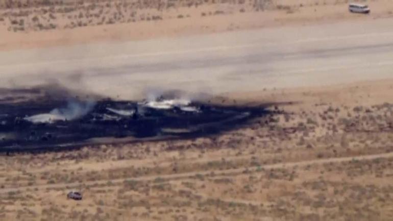 ABD’de B-52 bombardıman uçağı düştü: 8 ölü