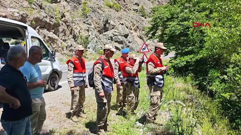 Çoruh Nehri’nde kaybolan baba-oğul aranıyor