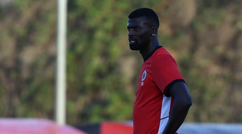 Süper Lig ekibi, golcüsüyle yollarını ayırdı