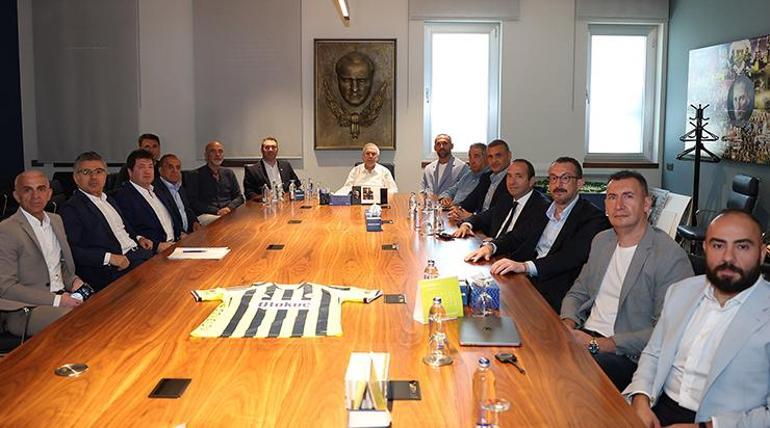 SON DAKİKA | Vedat Muriqi, resmen Fenerbahçe’de