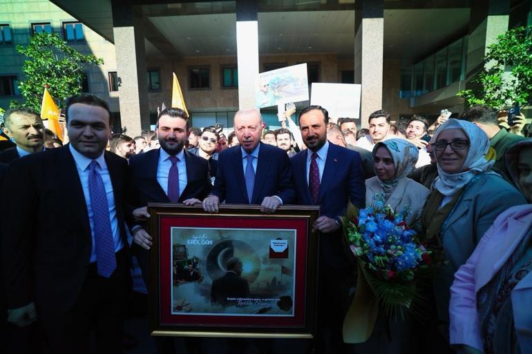 Cumhurbaşkanı Erdoğana Babalar Günü sürprizi